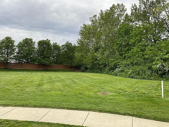 2nd image of 3833 Joseph Ct