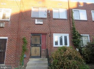 327 E Haines St, Philadelphia, PA