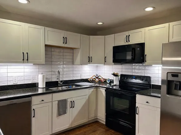 524 Superior St, Colorado Springs, CO 80904