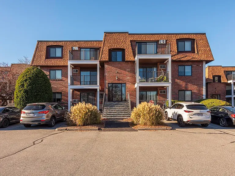 Nahatan Terrace Realty, LLC. — Photo 21