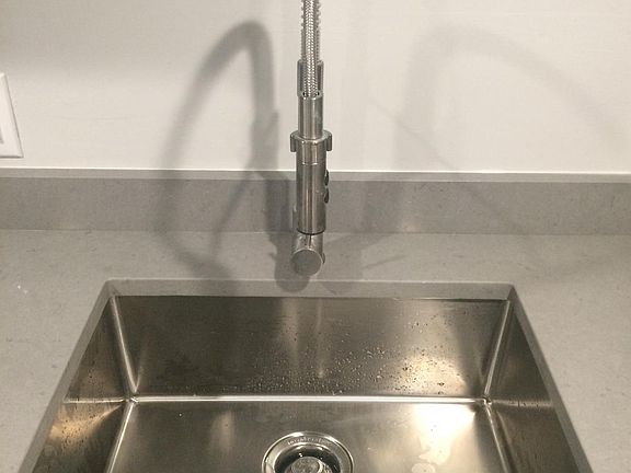 stainless steel sink with garbage disposal