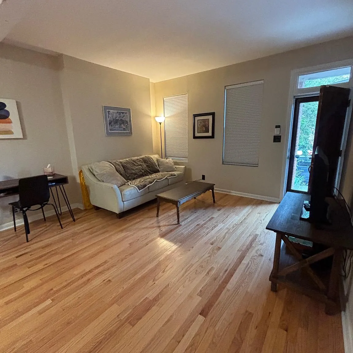 2 bed, 1075 sqft, $2,250 — Photo 4