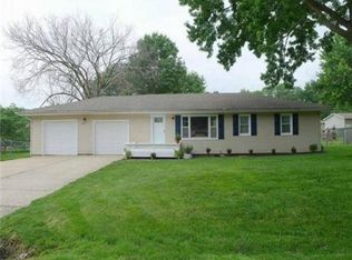 10706 N Walnut St, Kansas City, MO 64155