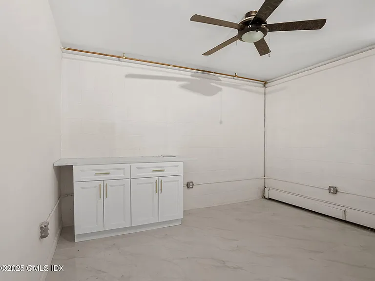 37 Edgewood Ave #B — Photo 14