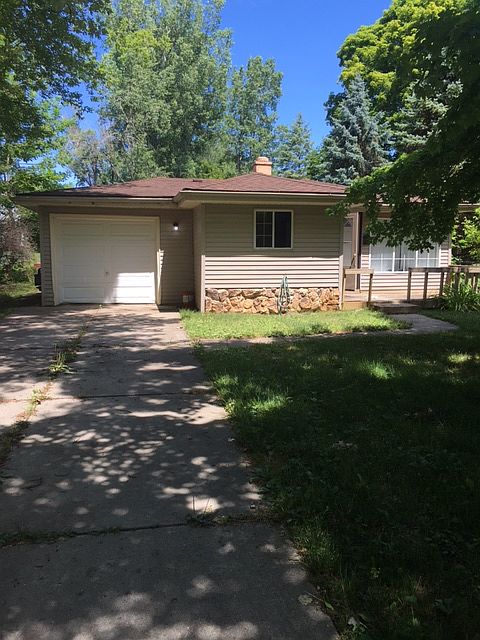2nd image of 7750 Austere Rd