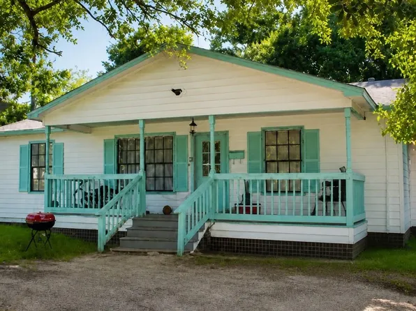 1914 Howell Ave, La Marque, TX 77568