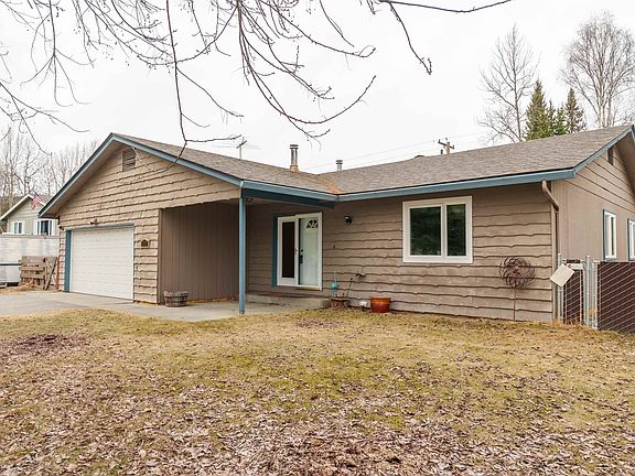 2nd image of 5170 Chilkoot Dr