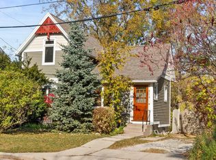 N91W16514 Pershing Ave, Menomonee Falls, WI 53051