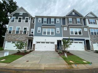 15120 Holly Run Ln, Charlotte, NC 28277