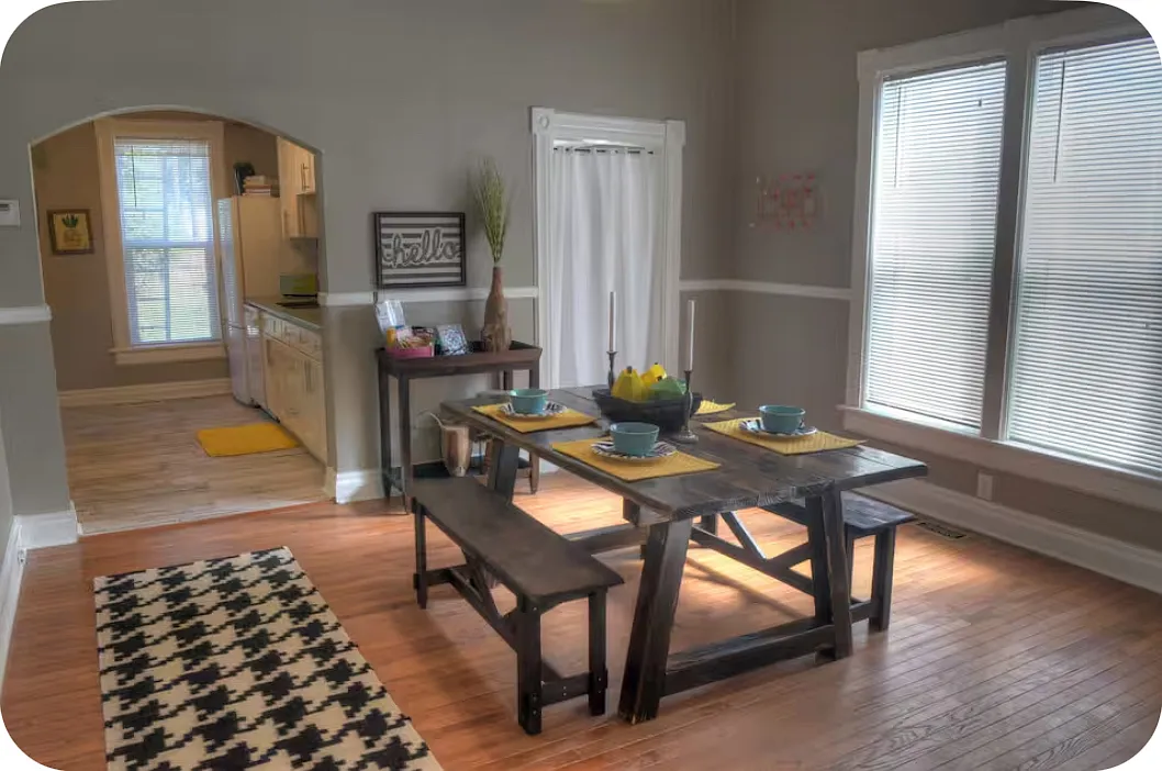 2 bed, 1103 sqft, $2,200 — Photo 4
