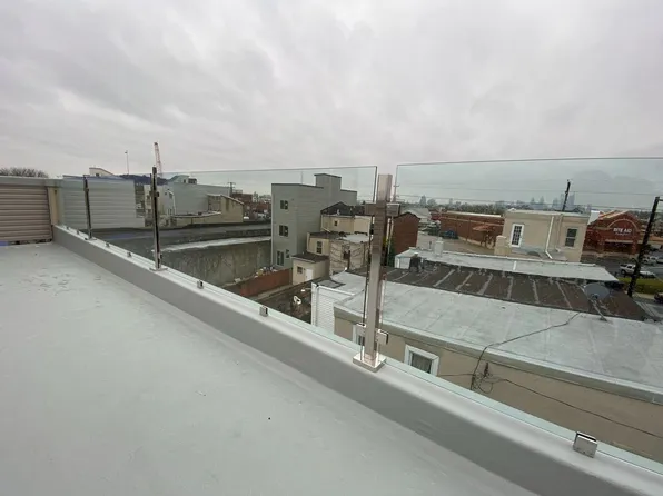2609 Almond St, Philadelphia, PA 19125