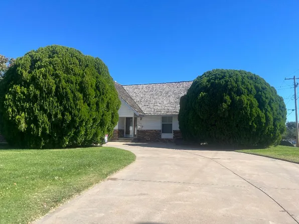 1105 N Prospect Ave, Liberal, KS 67901