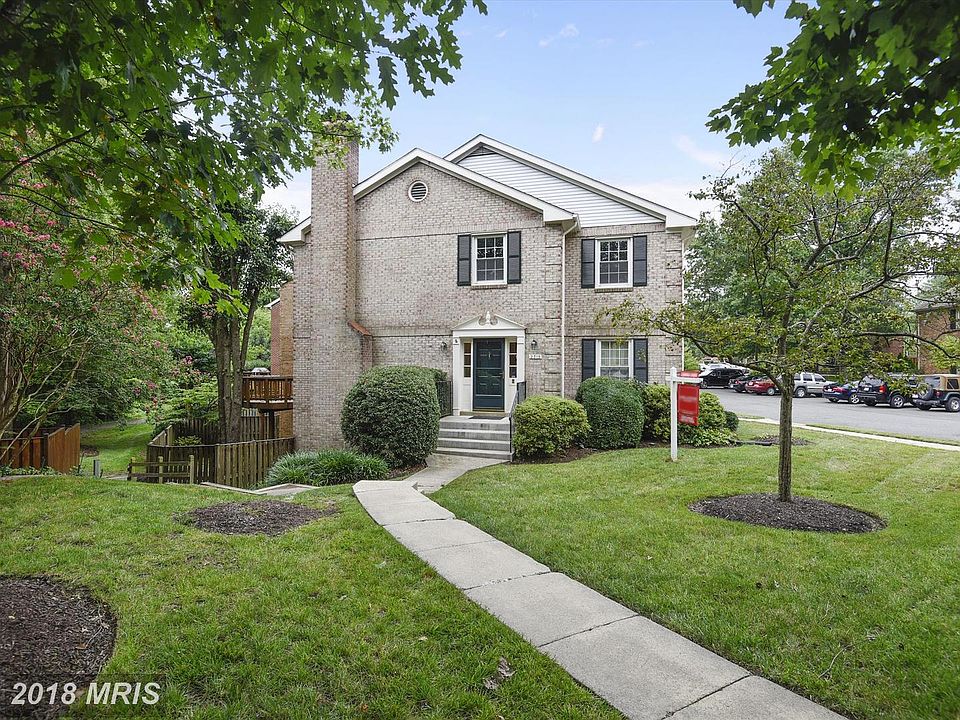 1st image of 2715 Carter Farm Ct