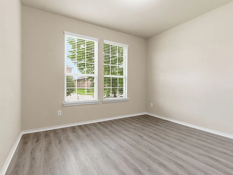 117 Red Fox Ln — Photo 18