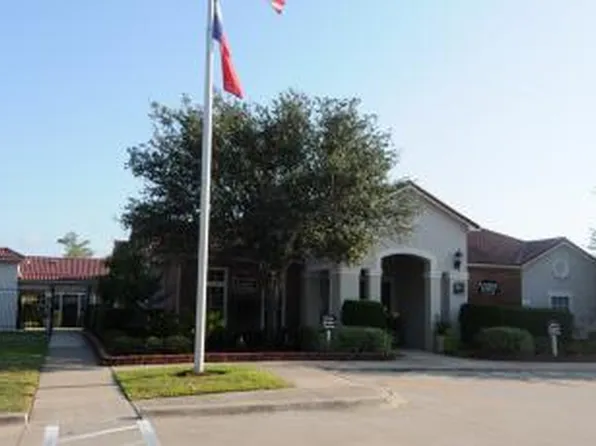 Reed Parque Townhomes