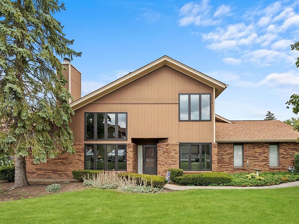 1st image of 1158 Baythorne Dr #112