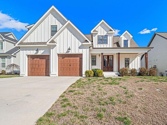 2nd image of 9133 White Ash Dr