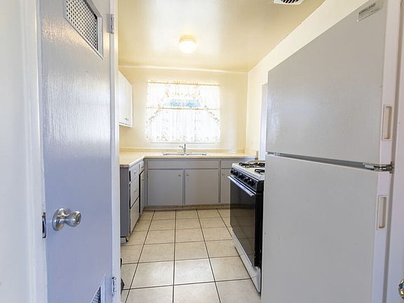 2nd image of 536 Westwind Dr
