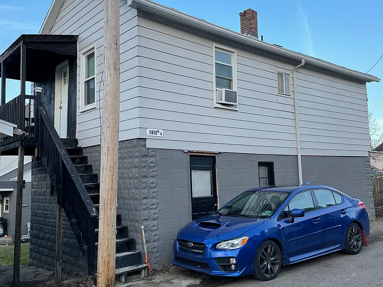 1216 Vance Ave — Photo 1