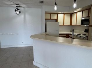 3330 Pinewalk Dr N APT 1623, Margate, FL 33063