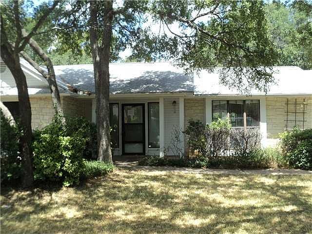 1st image of 102 S Kings Canyon Dr