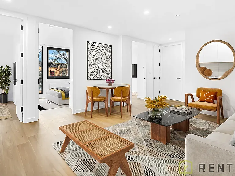 658 Madison St #3E — Photo 2