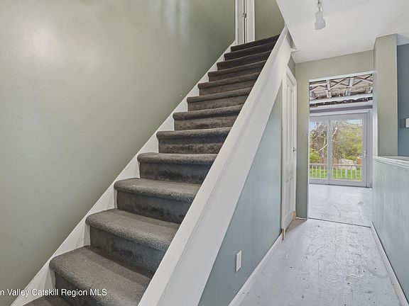 2nd image of 5 Cedar Street