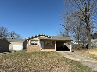 502 Moore St, Dexter, MO 63841