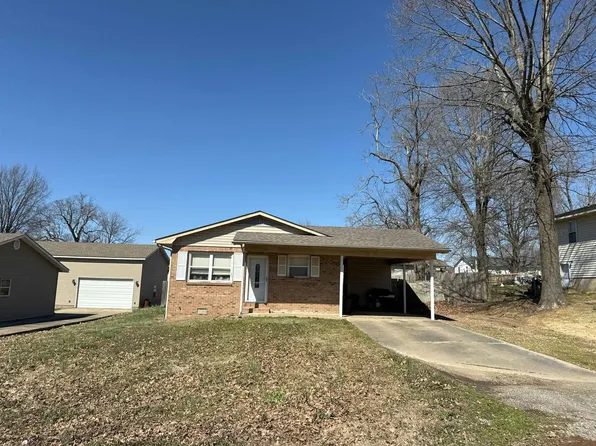 502 Moore St, Dexter, MO 63841