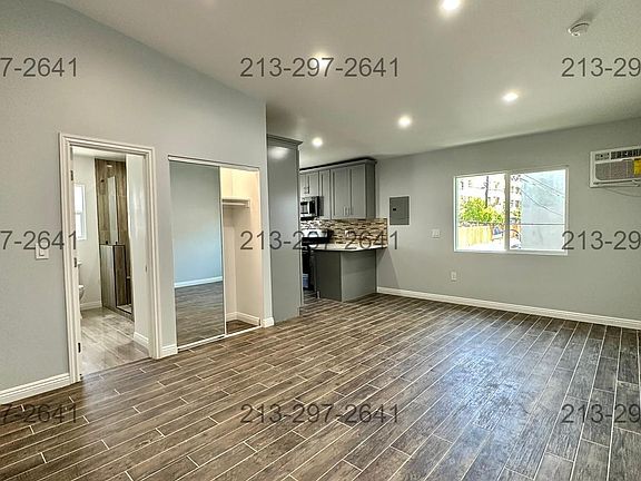 2nd image of 962 Magnolia Ave #12