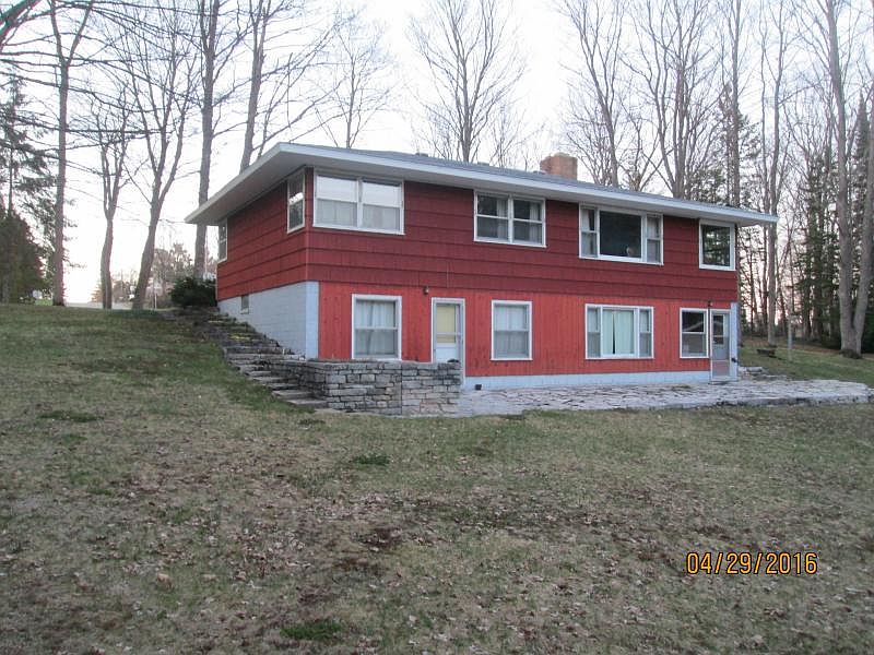 2nd image of 13825 Cherry Hill Dr