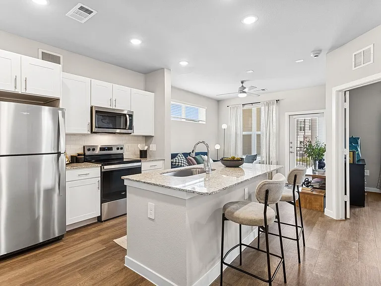 Ascend at Pioneer Hill — Photo 17