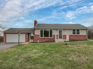 313 N Biesecker Rd, Thomasville, PA 17364