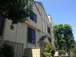 5th image of 18102 Burbank Blvd Unit 4