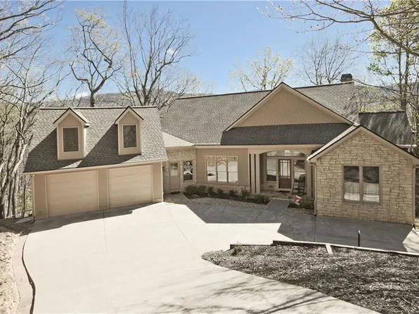 470 Sharp Top Mountain Trl, Jasper, GA 30143
