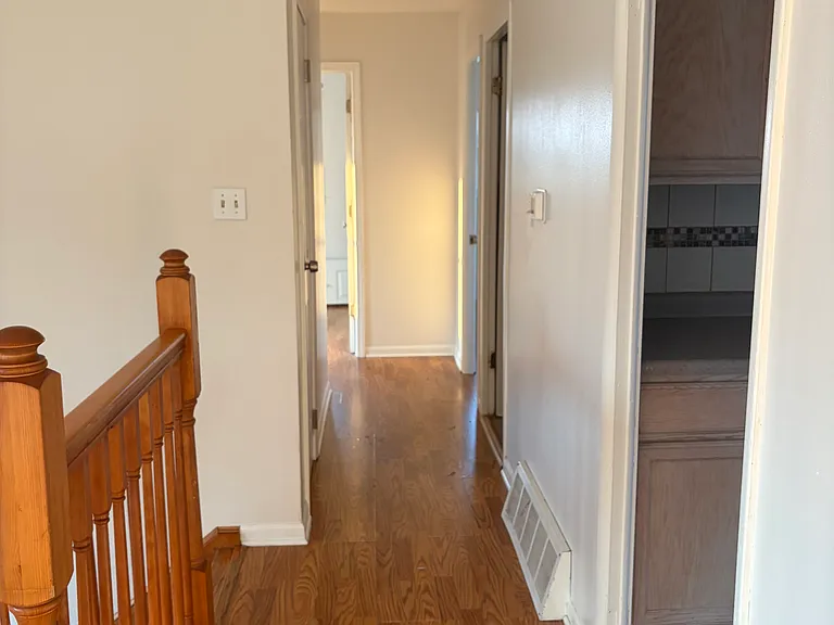 347 Hale Ave — Photo 3