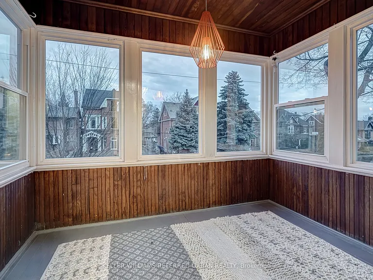 222 Rusholme Rd #UPPER — Photo 8