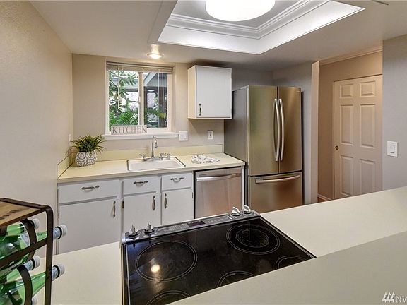3rd image of 9302 Redmond Woodinville Rd NE APT A102