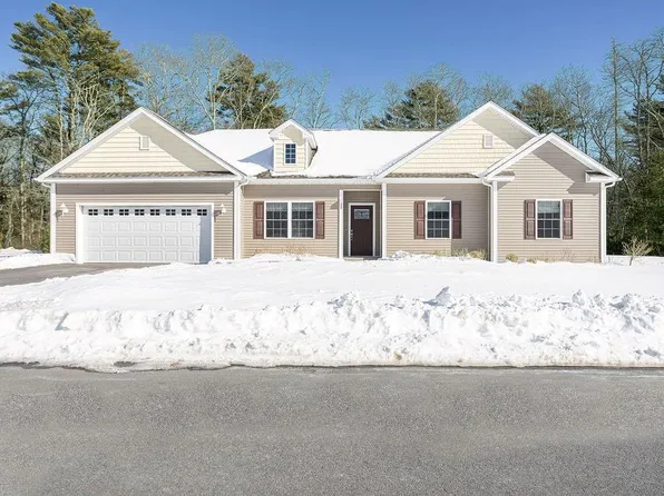 20 Nantucket Dr, Mattapoisett, MA 02739