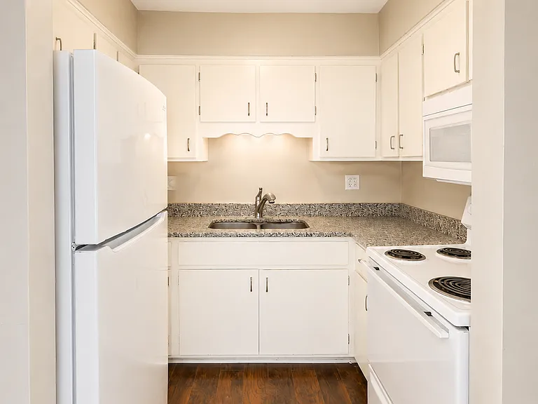 336 Lathrop Ave #603 — Photo 13