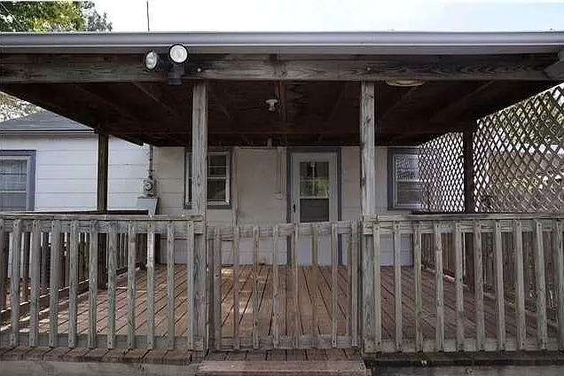 532 S Richmond St — Photo 4