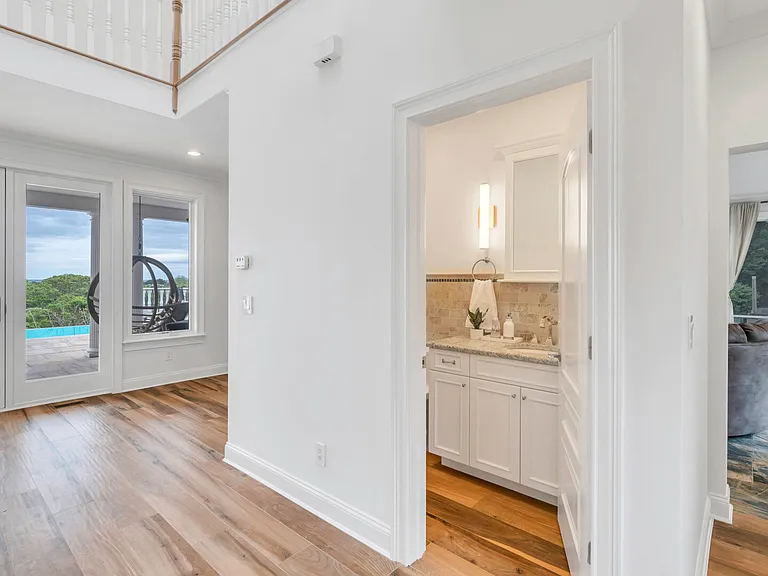 51 Cliff Rd — Photo 30