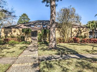16219 Shady Elms Dr, Houston, TX 77059