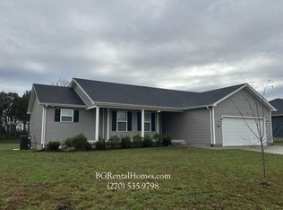 506 Labrador Dr, Bowling Green, KY 42101