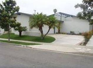 633 Sandpiper Dr, Seal Beach, CA 90740