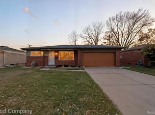 29659 Van Laan Dr, Warren, MI 48092