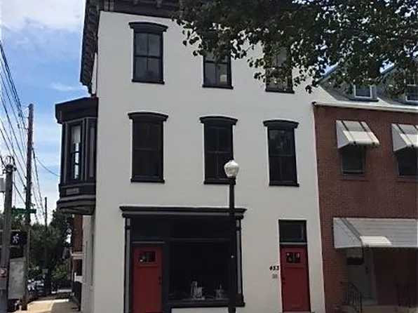 453 N Queen St #D, Lancaster, PA 17602
