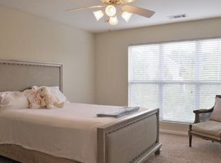 490 Barnett Shoals Rd APT 248, Athens, GA 30605