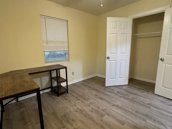 3600 McVay St SW #A, Huntsville, AL 35805