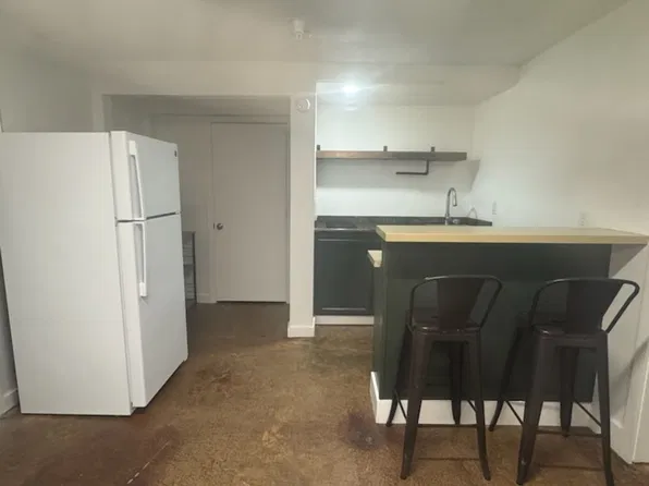 345 E Oregon Ave, Creswell, OR